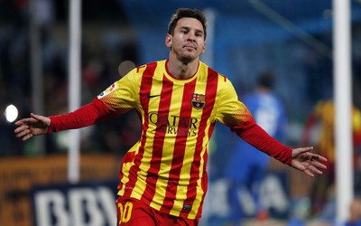 浩瀚电竞精华-世预赛主场竟被嘘